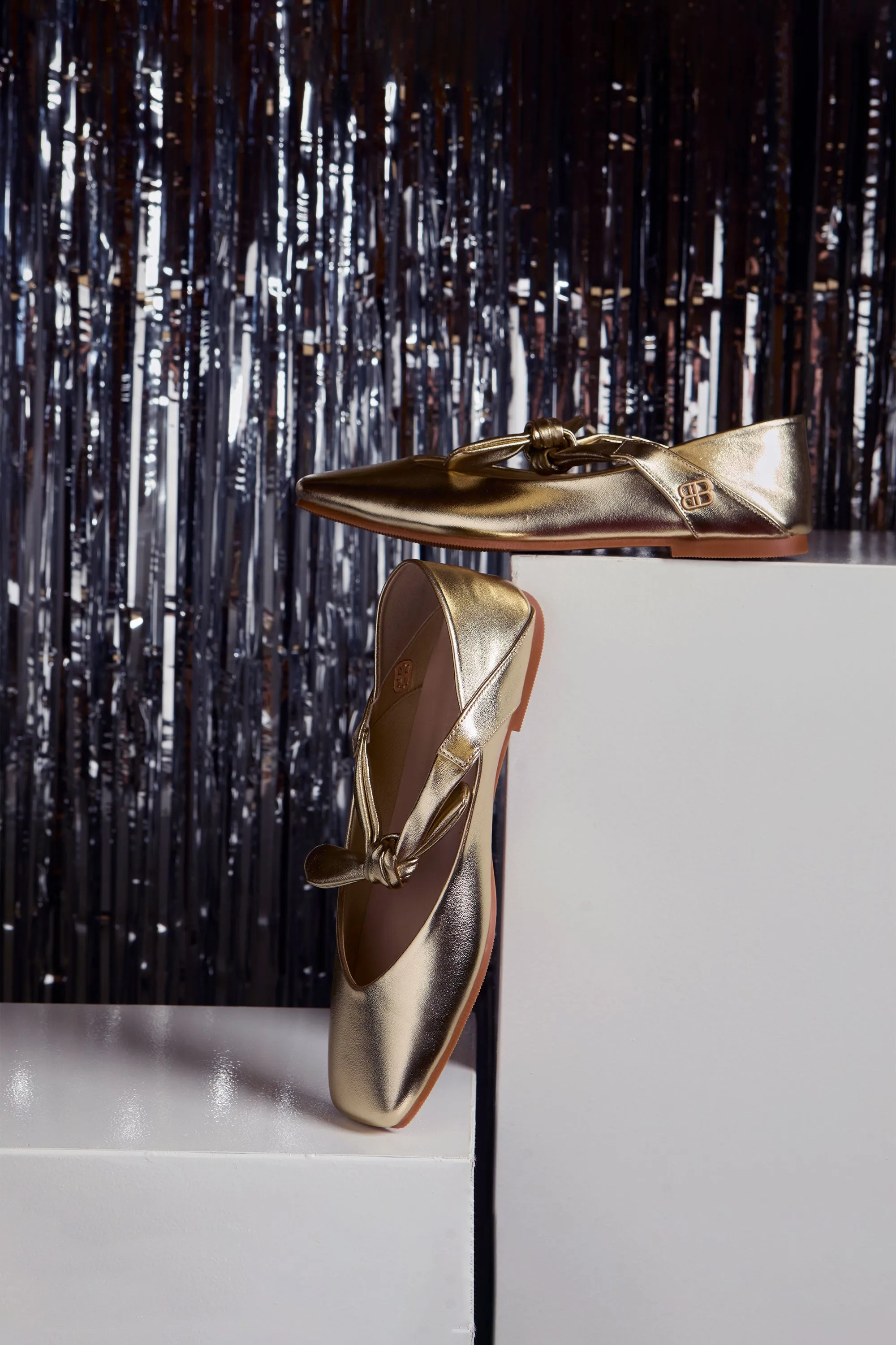 Brenee Comfy Ballerina In Gold
