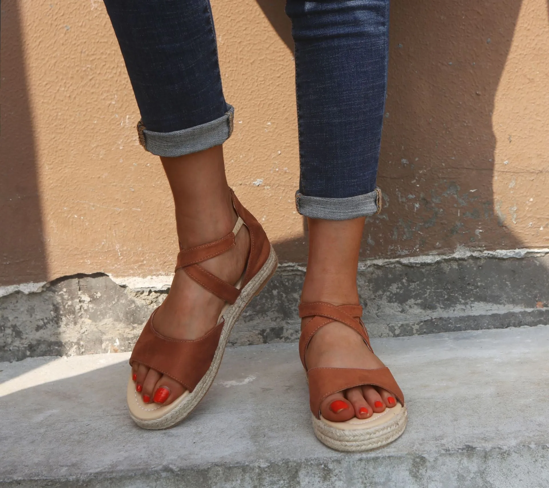 Chicvane Criss Cross Straps Espadrille Shoes with Zipper Platform Sandals