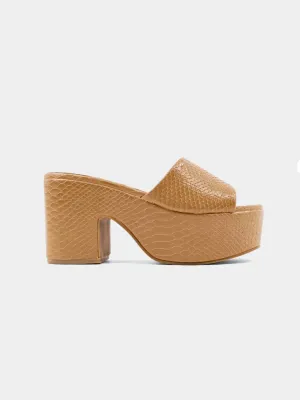 Giza Platform Sandal in Caramel Snake