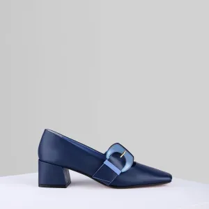 Rebecca Mary Jane in Midnight