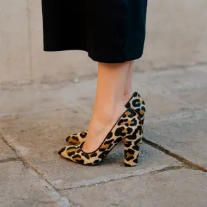 STILETTO CATALINA PIEL EFECTO POTRO LEOPARDO TACÓN 9CM